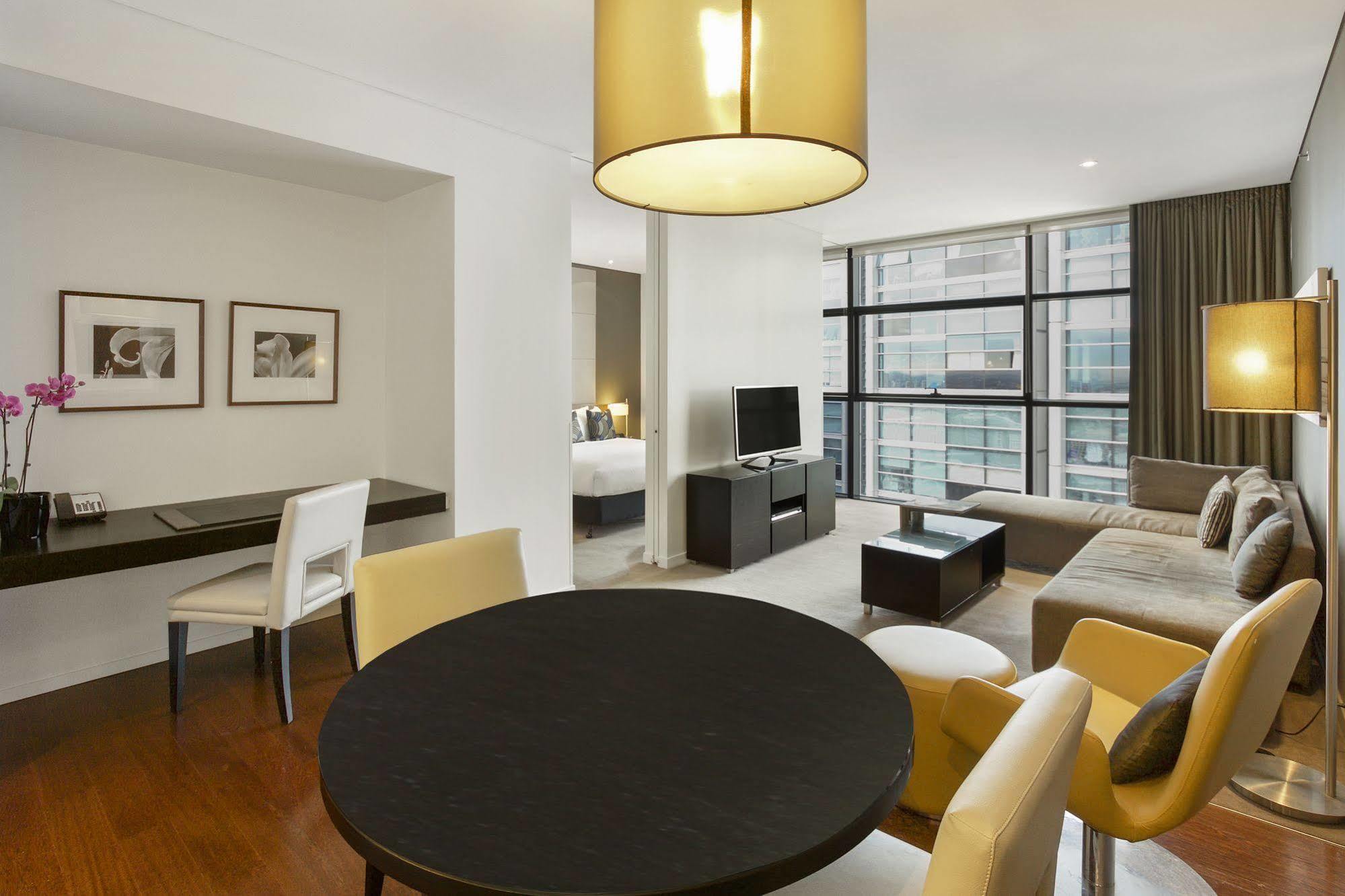 Fraser Suites Sydney Exteriör bild A typical apartment interior